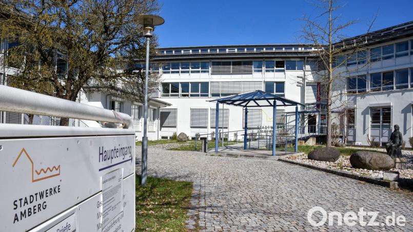 Die Stadtwerke Amberg haben Zuwachs bekommen und das Bauunternehmen Arbogast samt 28 Mitarbeitern übernommen. Bild: Stephan Huber
