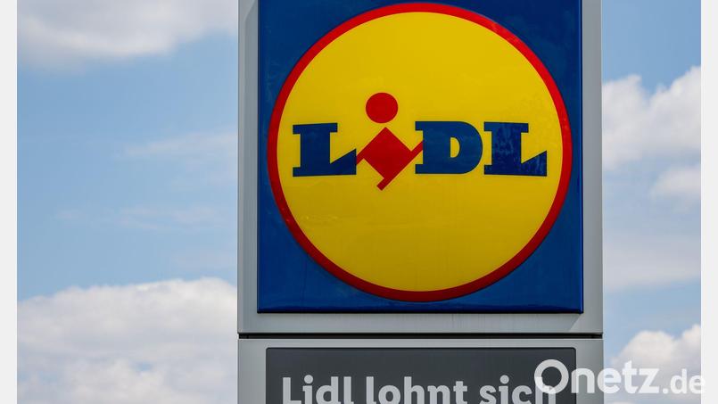 Mehr als 100 Millionen Kunden nutzen die „Lidl Plus“-App. Verbraucherschützer kritisieren die App. (Symbolbild) Bild: Hendrik Schmidt/dpa