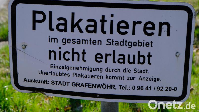 Wie schon in Nachbargemeinden praktiziert möchte der Kirchenthumbacher Marktgemeinderat den Plakatier-Wildwuchs eindämmen. Eine Verordnung soll Klarheit schaffen. Bild: do