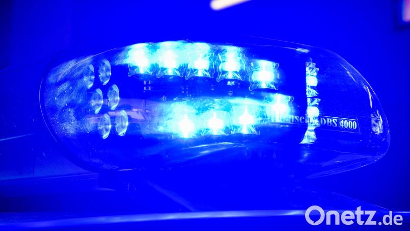Eine langstielige Schaufel führte am Montagmorgen zu einem Polizeieinsatz in Bayreuth. Symbolbild: Petra Hartl