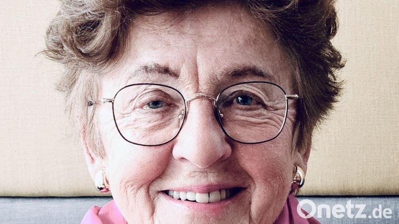 Marianne Ach liest im Kloster Speinshart zum Thema Frauenschicksale. Bild: R. Sarcher/exb