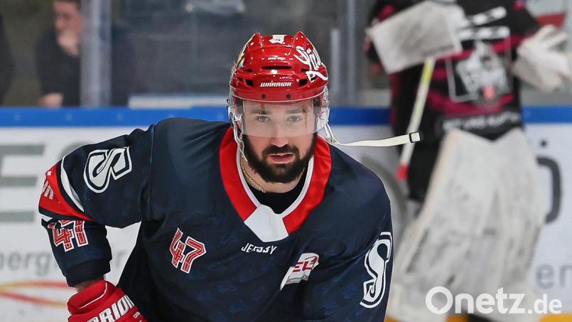 Nick Miglio von den Selber Wölfen reagierte auf die Vorwürfe bezüglich des Freizeitverhaltens der Eishockey-Profis. Bild: PixMaWi - Mario Wiedel