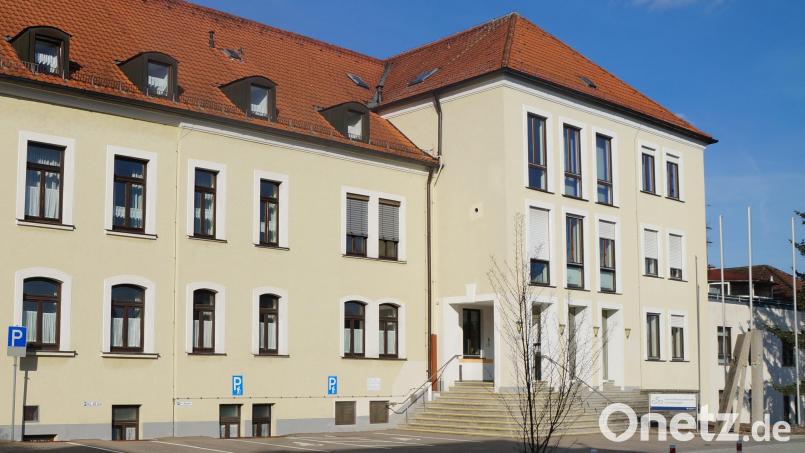 Der Wirtschaftsplan des im Jahr 2020 neu gegründeten Eigenbetriebs Gesundheitszentrum Ostoberpfalz hat ein Haushaltsvolumen von 2,7 Millionen Euro Bild: wel