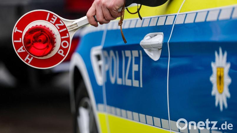 Einen 51-Jährigen unter Drogeneinfluss zog die Polizei am Montag bei Bärnau aus dem Verkehr. Symbolbild: Jan Woitas/dpa