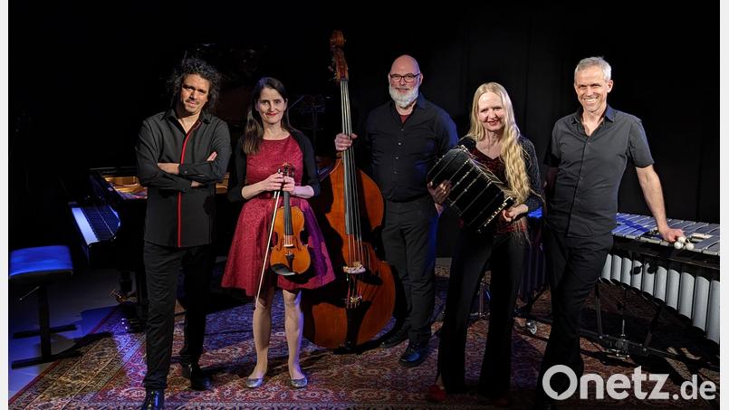 Tango nuevo von Astor Piazzolla und Eigenkompositionen spielt das Fracanapa New Tango Quintet. Bild: Ingo Schmidt-Lukas/exb