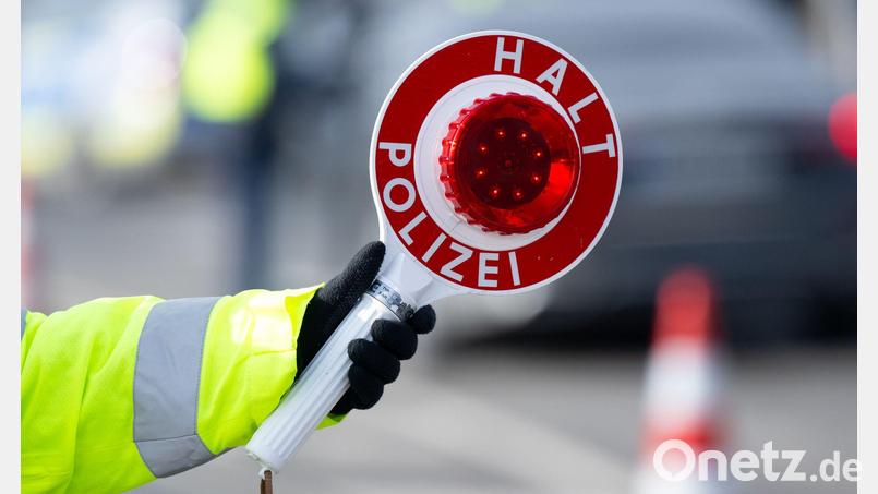 Der tschechische Jäger wurde am Grenzübergang kontrolliert. (Symbolbild) Bild: Sven Hoppe/dpa