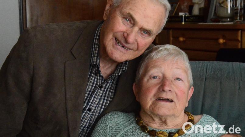 Michael und Astrid Zetzlmann sind seit 65 Jahren verheiratet. Bild: Kunz