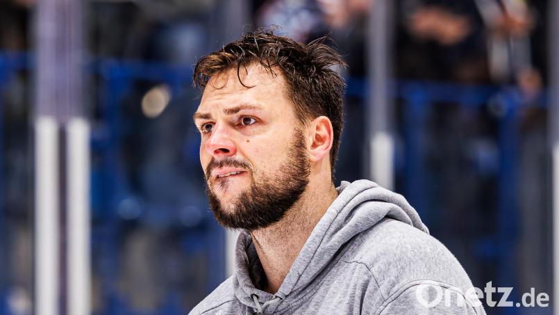 David Elsner nach dem Aus der Blue Devils Weiden im Play-off-Viertelfinale gegen die Krefeld Pinguine. Bild: Werner Moller