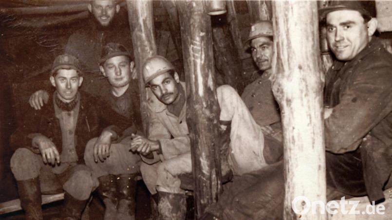 Ein Archivbild aus vergangenen Zeiten, von Arbeitern aus der Grube Karoline bei Sulzbach-Rosenberg. Bild: Archiv Kraus