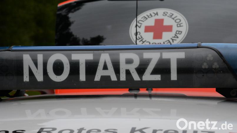 Auf den ersten Blick blieben die Fahrerin und der Fahrer unverletzt. Bild: Petra Hartl