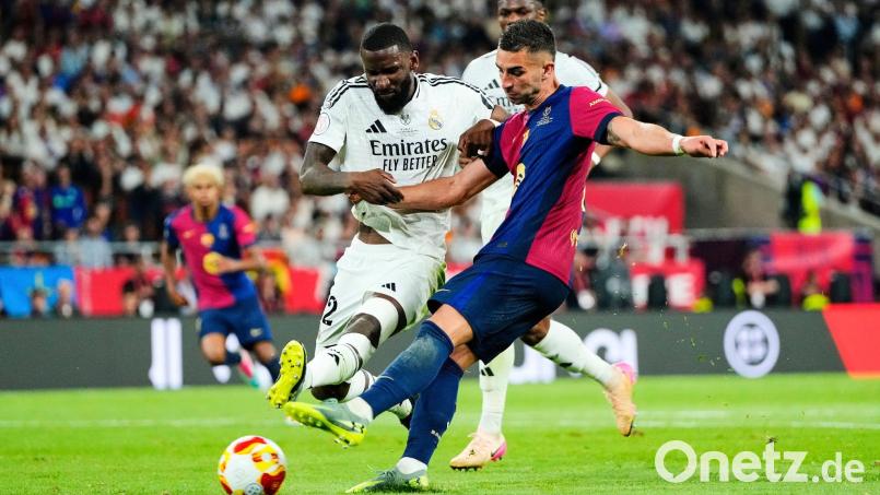 Im Pokalfinale gegen den FC Barcelona leistete sich Antonio Rüdiger (l) einen heftigen Aussetzer. Bild: Jose Breton/AP/dpa