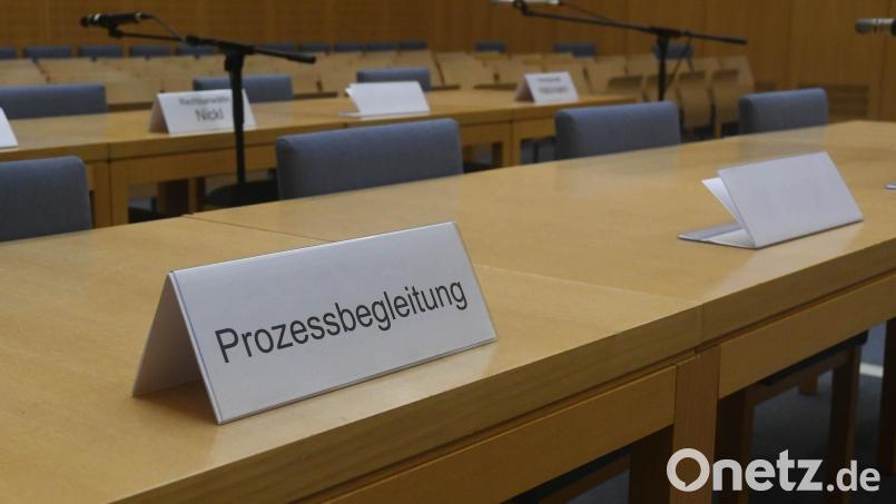 In Weiden hat am Mittwoch der Mordprozess gegen einen 15-Jährigen vor der Ersten Jugendkammer des Landgerichts begonnen. Bild: Gabi Schönberger