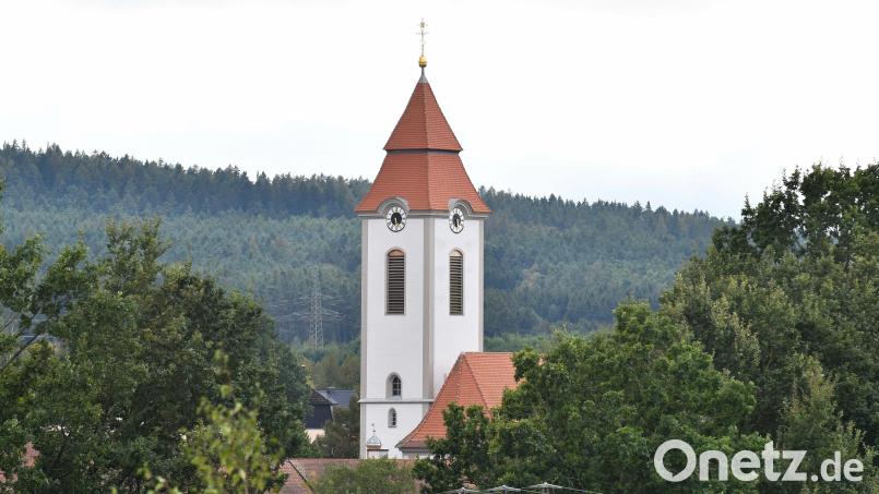 Auch 2024 traten wieder Tausende Menschen in Bayern aus der Kirche aus. Symbolbild: Petra Hartl