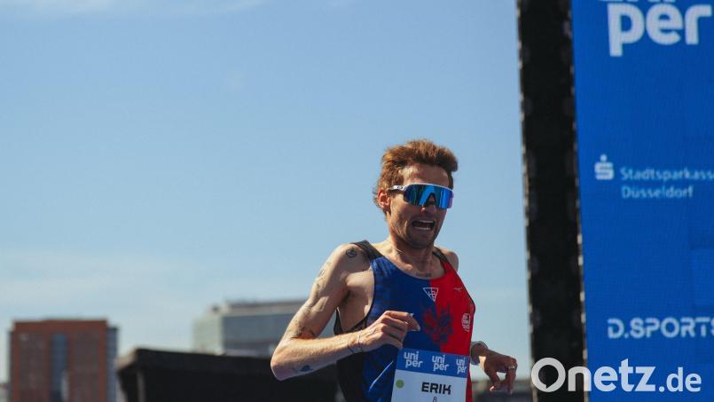 Der Nabburger Erik Hille ist beim Uniper Düsseldorf Marathon unter die besten Zehn gelaufen. Bild: Bastian Weidler