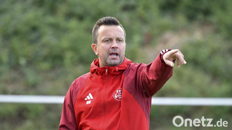 Martin Kratzer ist nur noch bis Saisonende Trainer der SV Grafenwöhr. Archivbild: Hubert Ziegler