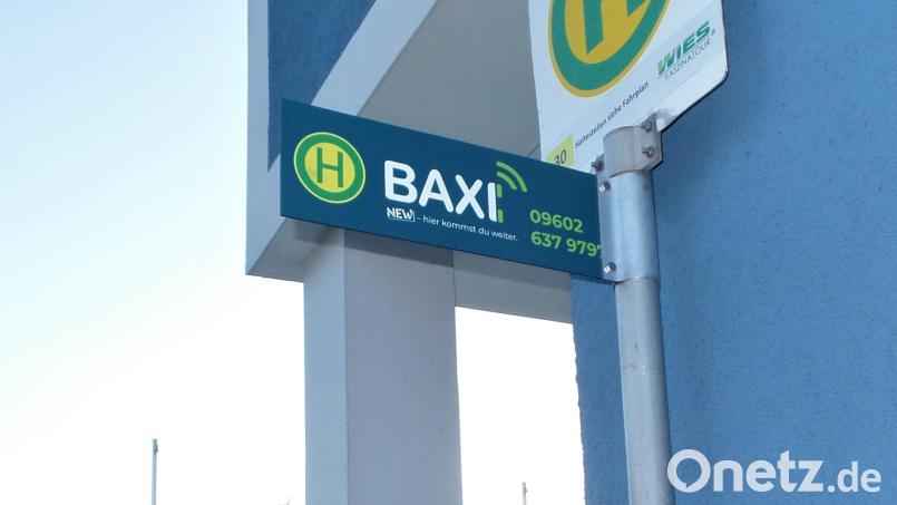 Das Baxi des Landkreises Neustadt an der Waldnaab hält auch ab 1. Januar 2025 auch in der Gemeinde Speichersdorf. Acht Haltestellen sollen eingerichtet werden. Symbolbild: jml