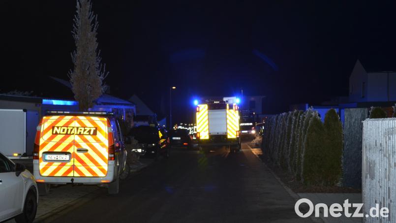 Angeblich hat sich im Neubaugebiet &quot;Sommerwiesen&quot; am frühen Silvesterabend eine Explosion ereignet, bei der eine Person tödlich und eine weitere Person verletzt wurden. Bild: dob