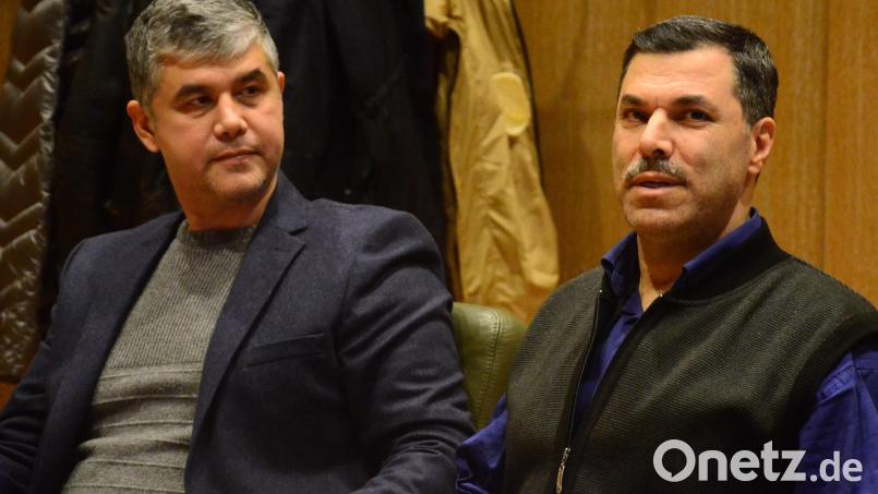 Der neue Hodscha Mehmet Küçük (rechts) und Türkisch-Lehrer Cem Koca. Bild: Kunz
