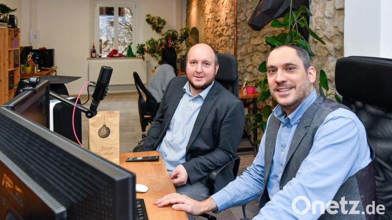 Freunde schon seit Studien-Zeiten und jetzt auch Geschäftspartner: (von links) Bernd Gerlang-Gradl und Veit Stephan. Bild: Petra Hartl