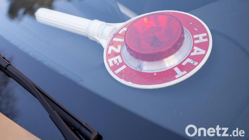 Der Mann hatte den Wagen seiner Ex-Freundin gestohlen. (Symbolbild) Bild: Peter Kneffel/dpa