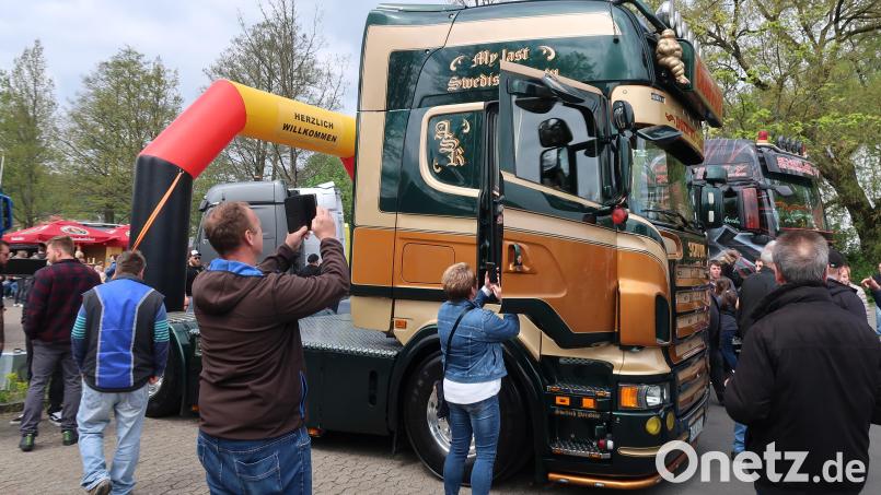 Bei herrlichem Frühlingswetter feierte der Verein „Bäärenbande“ 2023 mit vielen Besuchern und Lkw-Begeisterten das dritte Trucker-Treffen in Friedenfels. Am kommenden Wochenende steht eine Neuauflage auf dem Programm. Archivbild: bsc