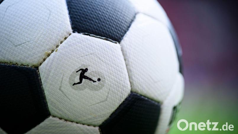 Die Würzburger Kickers müssen das Heimspiel gegen Fürth ohne Zuschauer bestreiten. Symbolbild: Tom Weller/dpa