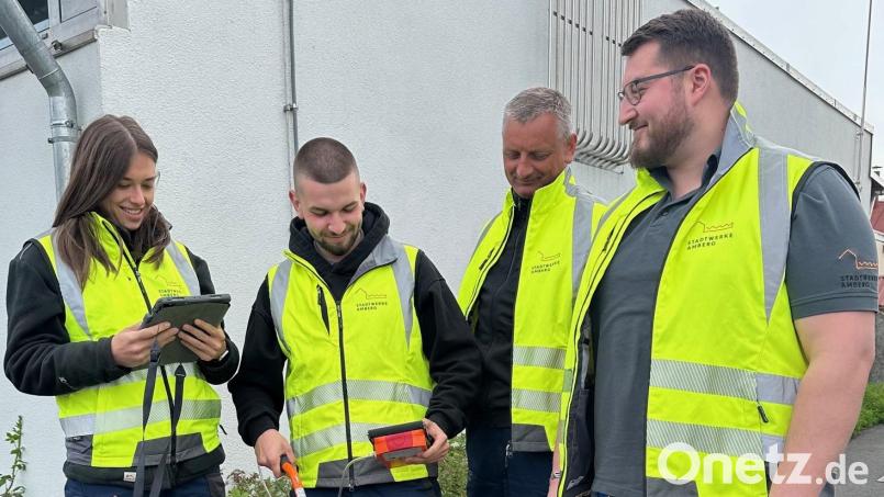 Mit Spezialinspektionsgeräten werden das 300 Kilometer lange Gasnetz und die rund 7700 Gashausanschlüsse durch Mitarbeiter der Firma PRT Energietechnik GmbH überprüft. Bild: Karoline Gajeck-Scheuck