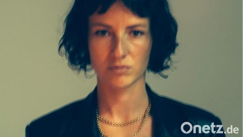 Lea Maria Fries – Cleo ( Broken Silence) Bild: Broken Silence