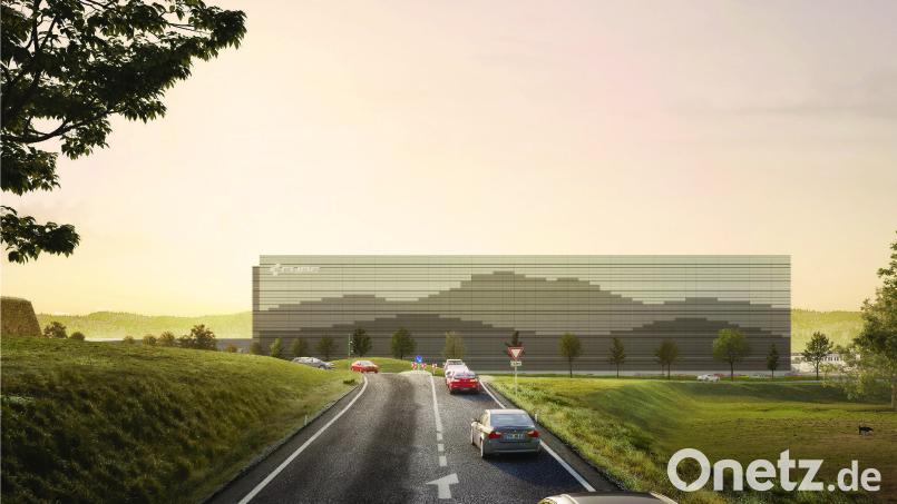 Weithin sichtbar und mit der Silhouette der Kösseine soll das Hochregallager von Cube in Waldershof ein neues Wahrzeichen werden. Bild: Animation: Architekturbüro Kuchenreuther/exb
