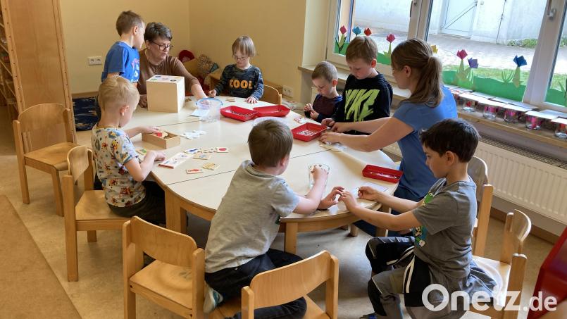 Die Kinder sind in drei Kindergarten-, derzeit einer Krippengruppe und einer Schulkindgruppe untergebracht und werden individuell nach Neigungen und Endwicklungsstand gefördert. Bild: rpp