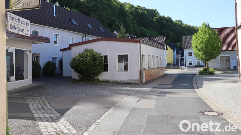 Das Wasserleitungsnetz der Blumenthalstraße in Rieden wird in diesem Jahr erneuert, im nächsten Jahr soll unter anderem die Reitergasse an der Reihe sein. Bild: mrr