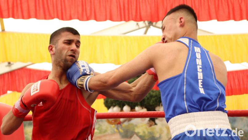 Tahar Mahmut vom Nürnberger BC Metin und Hassan Heidar vom Boxverein Mariposa München bestritten den Eröffnungskampf, den der Nürnberger aus der roten Ecke für sich entscheiden konnte Bild: mfh