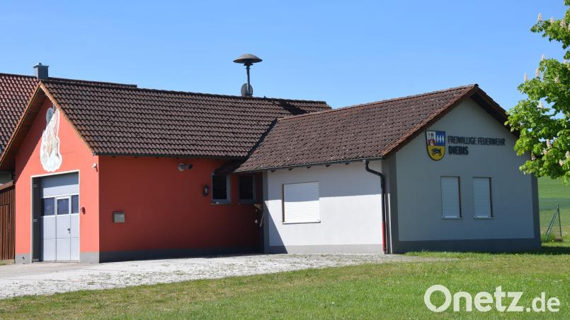 Der Feuerwehrbedarfsplan der Gemeinde Ebermannsdorf weist auf die Nachbesserung der Feuerwehrgerätehäuser in Diebis (Bild) und in Pittersberg hin. In Ebermannsdorf soll neu gebaut werden. Bild: bö
