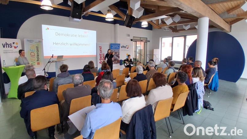 In Weiden hat die dritte Förderrunde des Bundesprogramms „Demokratie leben!“ begonnen. Bild: Paul Zitzmann