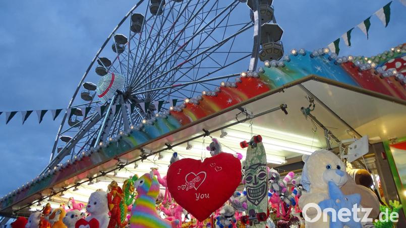 Ein Junggesellenabschied auf dem Weidener Frühlingsfest endete mit einer Festnahme wegen Erregung öffentlichen Ärgernisses. Archivbild: Dobmeier