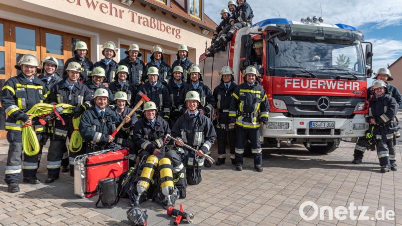 Bei der Gründung vor 130 Jahren wurden die Aktiven der Freiwilligen Feuerwehr Traßlberg per &quot;Handgelübte&quot; verpflichtet, &quot;im Diensteifer nie zu erlahmen&quot;, was nach wie vor für die 87 aktiven Feuerwehrdienstleistenden gilt. Selbst für schwierige Einsätze sind sie mit einem modernen Fahrzeugpark bestens vorbereitet. Bild: Archiv Feuerwehr Traßlberg