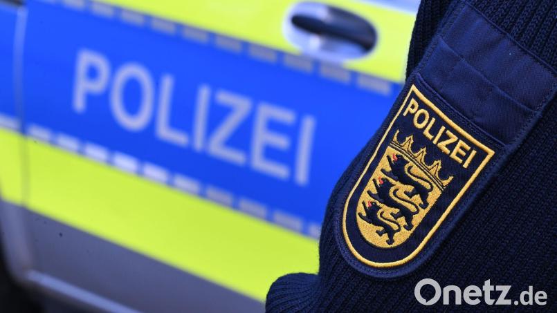 Zunächst war unklar, wer in der Kickstraße in Amberg ein Auto beschädigt hat. Jetzt vermeldet die Polizei einen Ermittlungserfolg. Symbolbild: Bernd Weißbrod/dpa