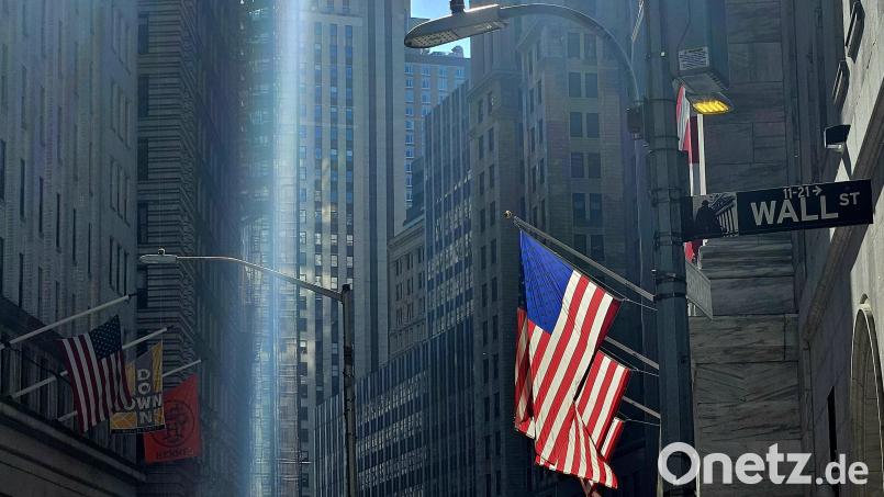 An der New Yorker Wall Street in Lower Manhattan lässt sich viel verdienen, verlieren und über die Welt mitsamt ihrer Abgründe lernen. Archivbild: Florian Bindl