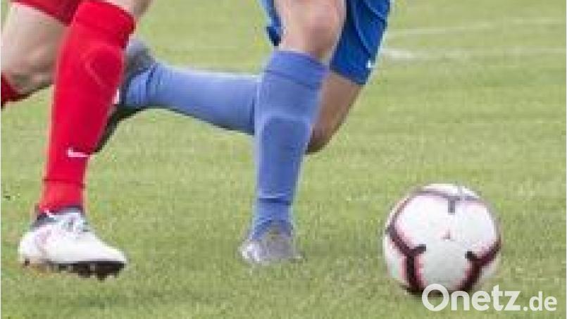 Am Donnerstag geht es für die C-Junioren in Königstein um den Bau-Pokal. Bild: dpa