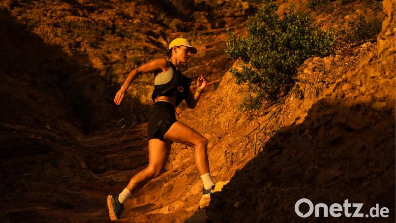 Die Sportlerin liebt die Outdoor-Trainings: Ob Snowboarden im Winter oder im Sommer Trailrunning in den Bergen. Bild: Foto: Matt Lennon | Instagram: @mattie_lennon