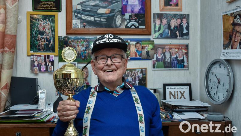 Er war bayerischer Vizemeister und Dritter bei den Weltmeisterschaften in Las Vegas. Jetzt feiert der Amberger Adolf Sturm seinen 90. Geburtstag. Bild: Stephan Huber