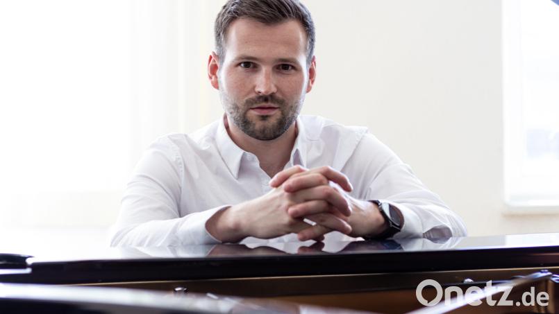 Der gebürtige Weidener Florian Neubauer ist in seiner Heimat ein gefragter Solist. Bild: Jan Fackelmann