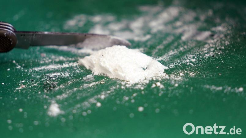 Mit 85 Gramm Kokain wurde ein 42-Jähriger am Grenzübergang Waidhaus erwischt. Nun wurde er dafür von einem Richter des Landgerichts in Weiden verurteilt. Symbolbild: Marcus Brandt/dpa