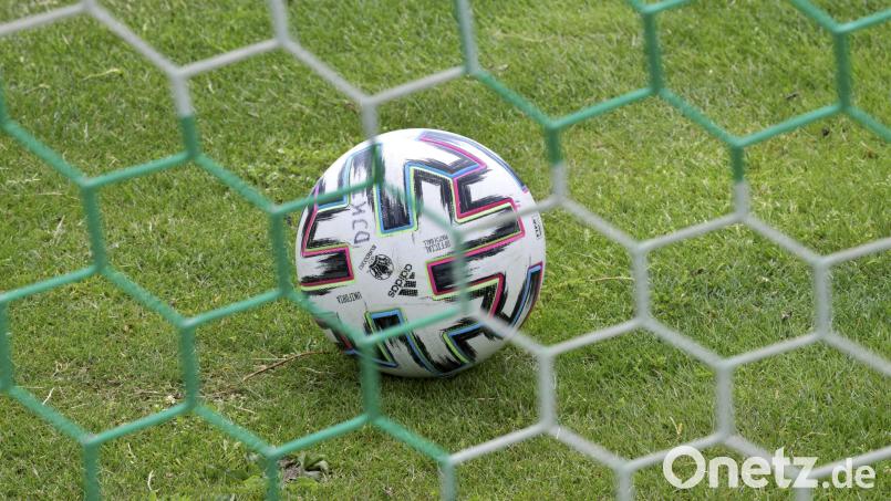 Der Ball rollt beim ASV Neumarkt mit einem neuen Trainergespann. Bild: Hubert Ziegler