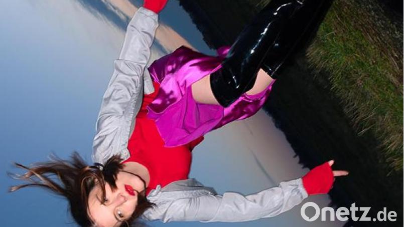 Sophia Kennedy - Squeeze Me (City Slang) Bild: City Slang