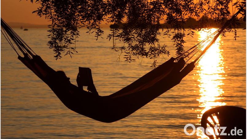 Wenn der Urlaub nicht mehr ausreicht: Mit einem Sabbatical können sich Beschäftigte eine bewusste Auszeit vom Arbeitsleben nehmen. Symbolbild: Karl-Josef Hildenbrand/dpa