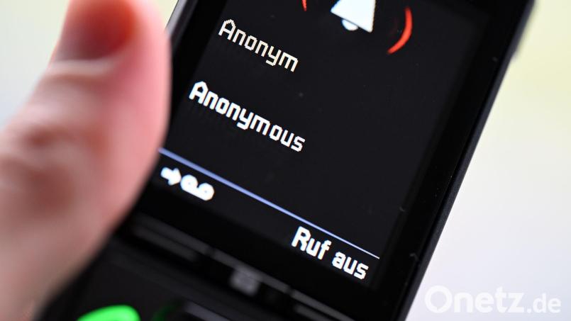 Die Betrüger gaben sich am Telefon als Polizisten und Staatsanwälte aus. Symbolbild: Wolf von Dewitz/dpa