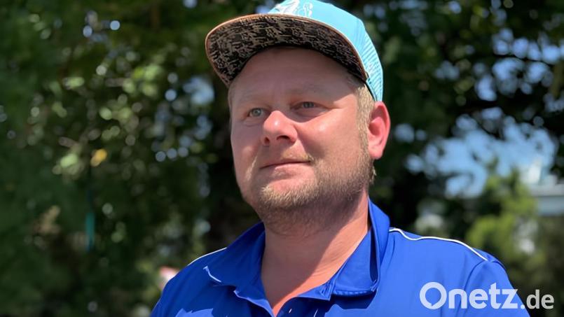 Dominik Baschnagel ist der zweite Bürgermeister der Gemeinde Altenstadt/WN. Jetzt übernimmt er auch das Traineramt bei der SpVgg Windischeschenbach. Bild: Baschnagel