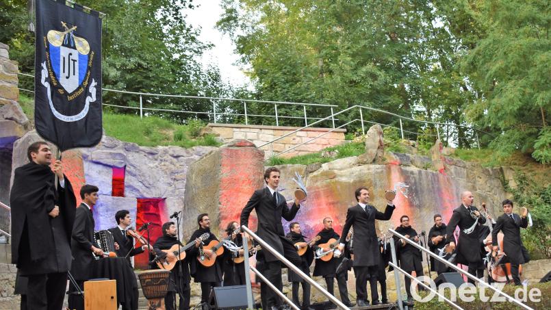 Viele kulturelle Veranstaltungen gibt es bei passendem Wetter auf der Naturbühne am Schönberg. Das Festival junger Künstler Bayreuth wird Anfang August erwartet. Bild: rgr