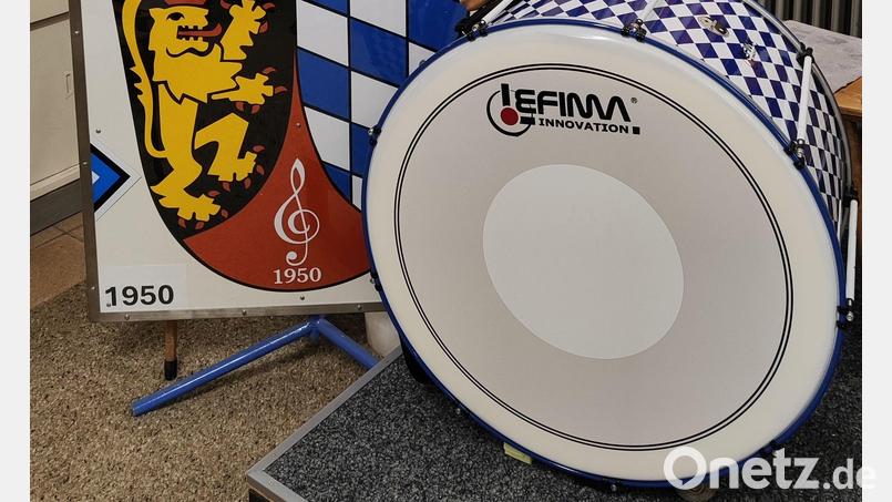 Die Trommel der Blaskapelle ist erst wenige Jahre alt und kostet rund 800 Euro. Bild: Blaskapelle Oberwildenau